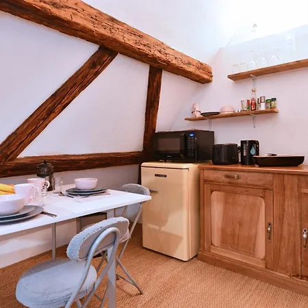 Soon - Surf Apartman *